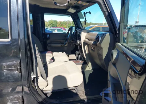 2009 Jeep Wrangler Unlimited Sahara from USA, damaged, VIN 1J4GA59139L730205